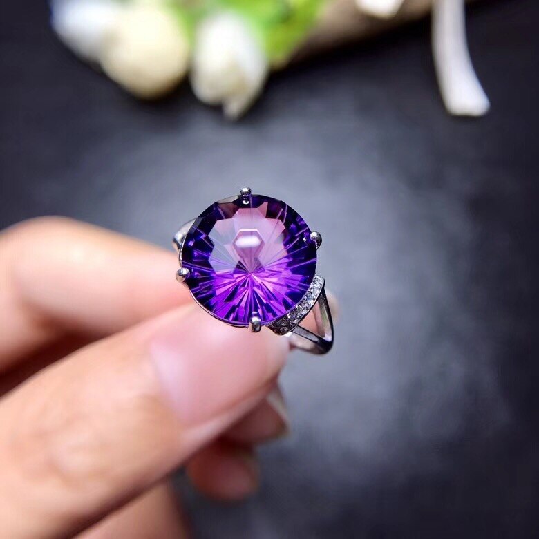 Carat Round Amethyst Gemstone & Sterling Silver Ring