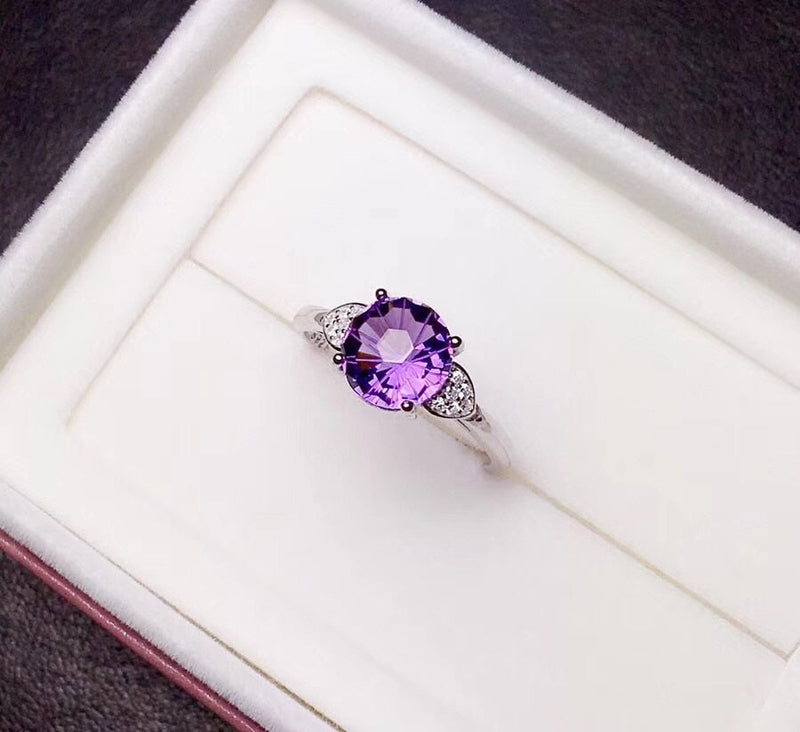 Sterling Silver Amethyst Solitaire Ring