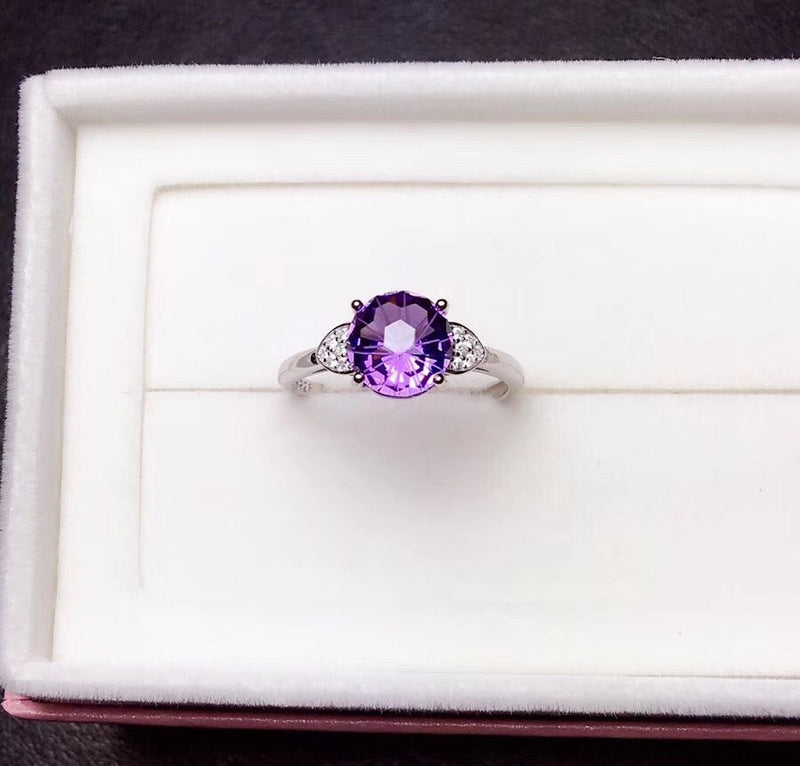 Sterling Silver Amethyst Solitaire Ring
